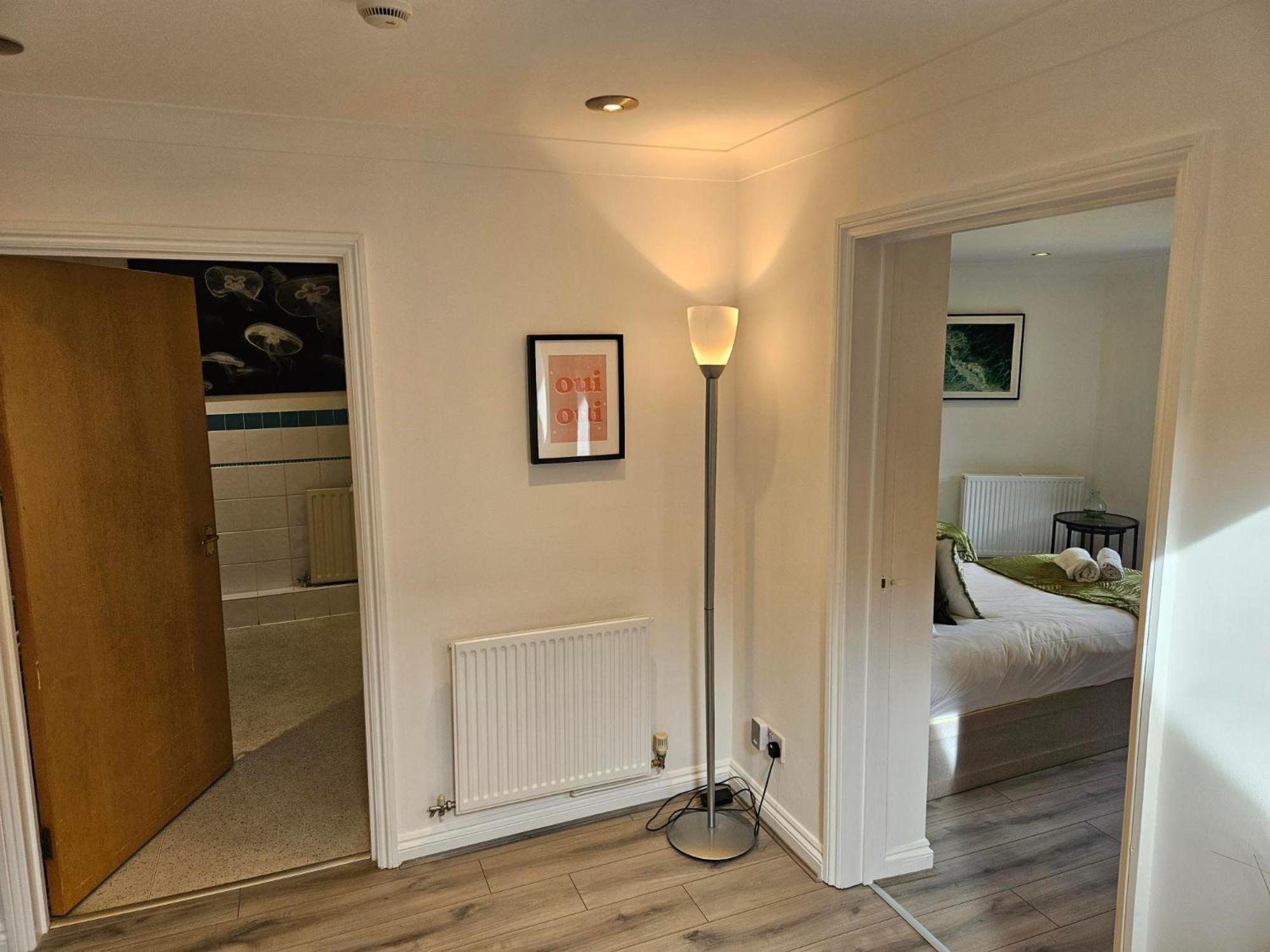 Redcot Gardens Stamford 4 Bed Contractor Familt Home With Parking Dış mekan fotoğraf